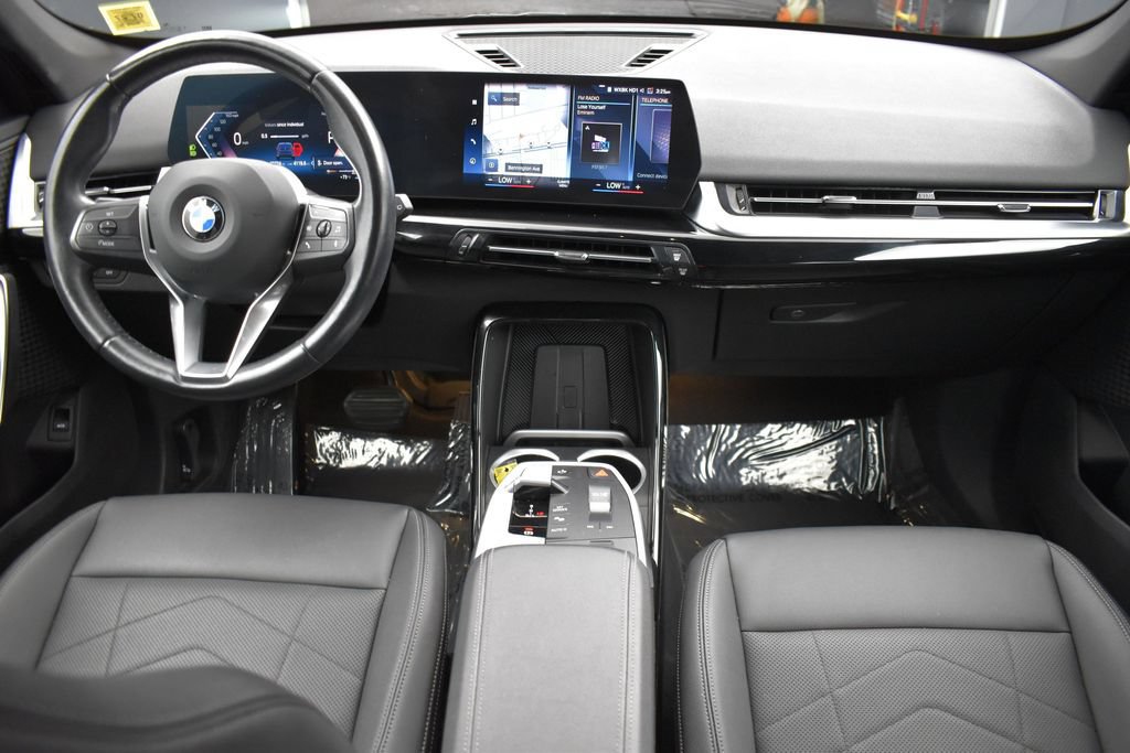Used 2023 BMW X1 xDrive28i AWD/4WD image 14