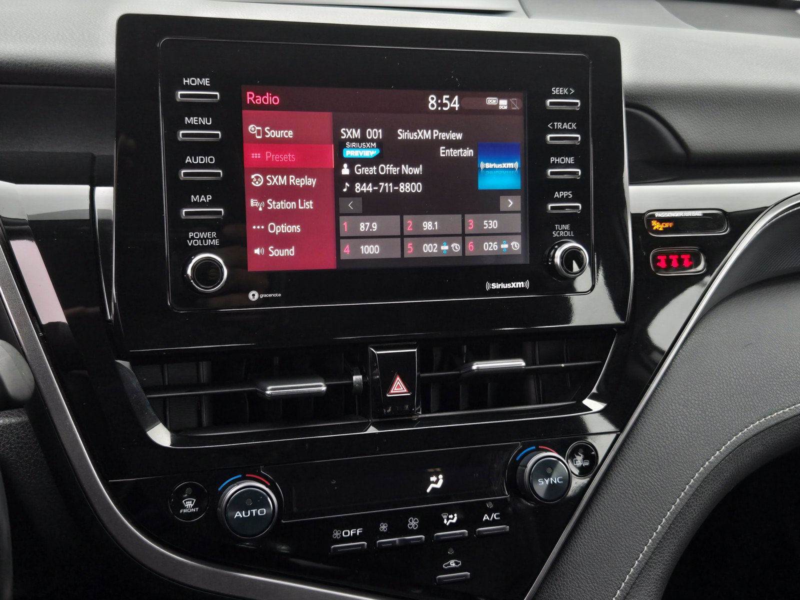 Certified 2023 Toyota Camry SE FWD image 13