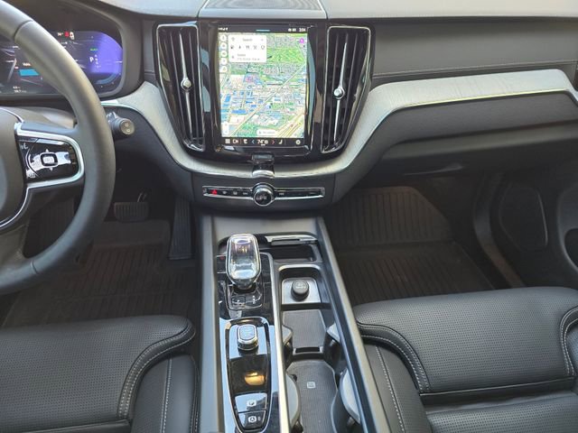 Used 2025 Volvo XC60 T8 Ultra w/ Protection Package Premier image 22