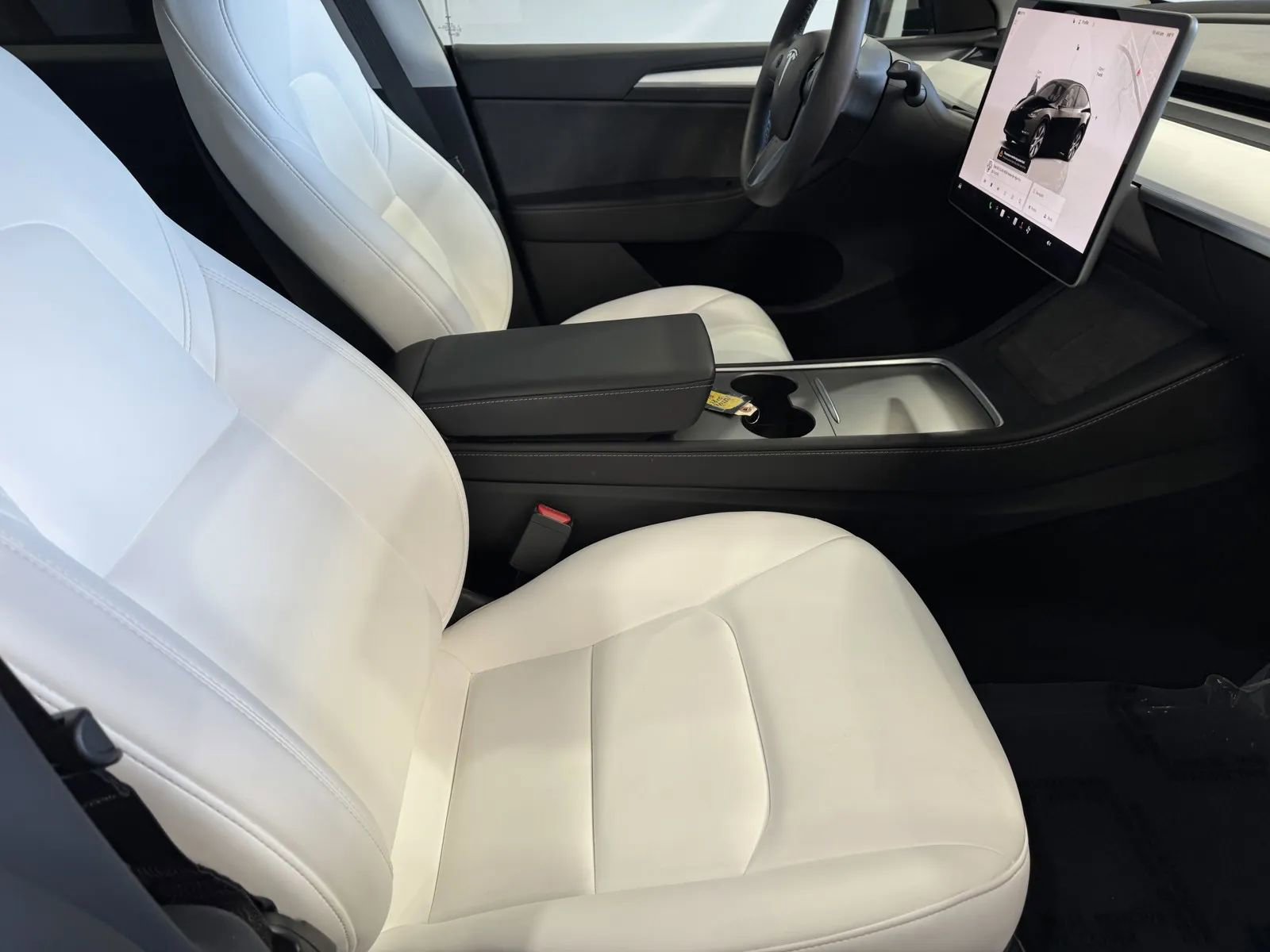 Used 2023 Tesla Model Y Long Range image 6