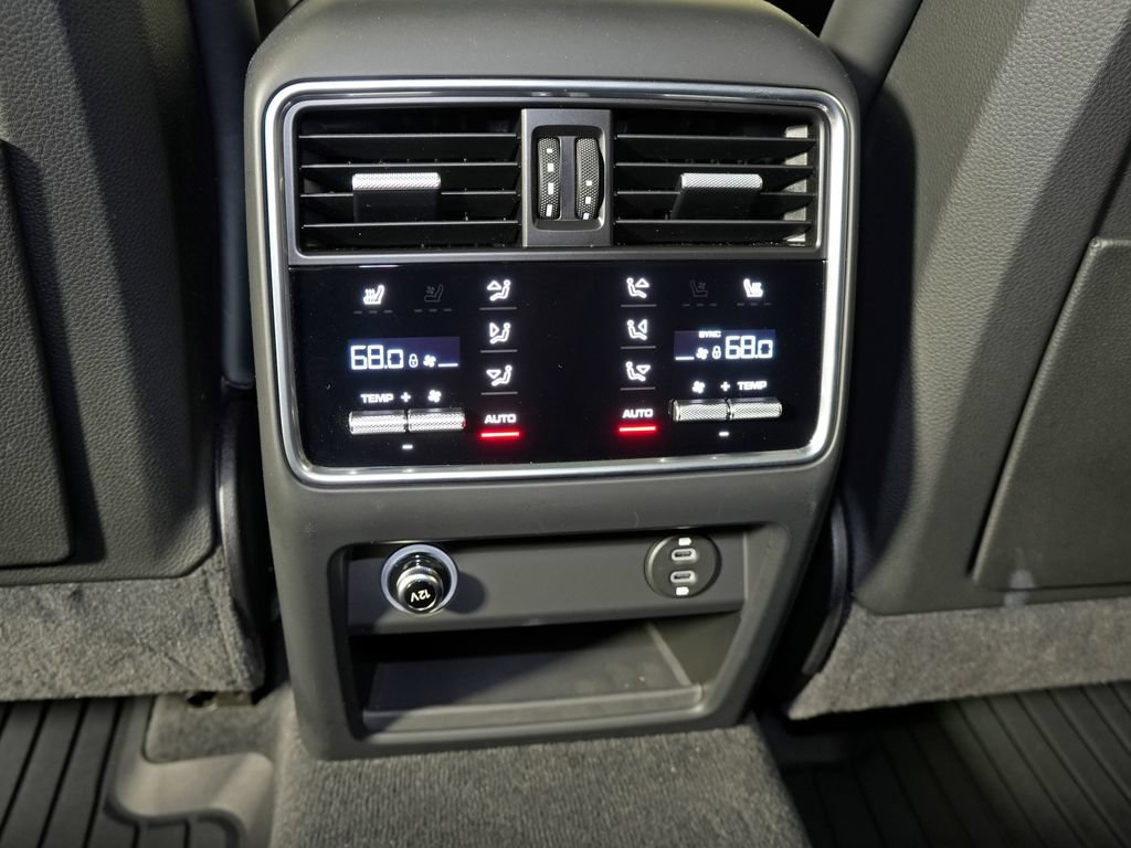Certified 2021 Porsche Cayenne GTS AWD/4WD image 41