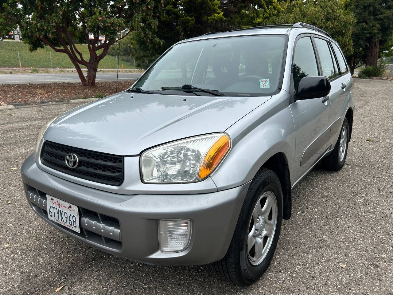 Used 2003 Toyota RAV4 2WD image 2