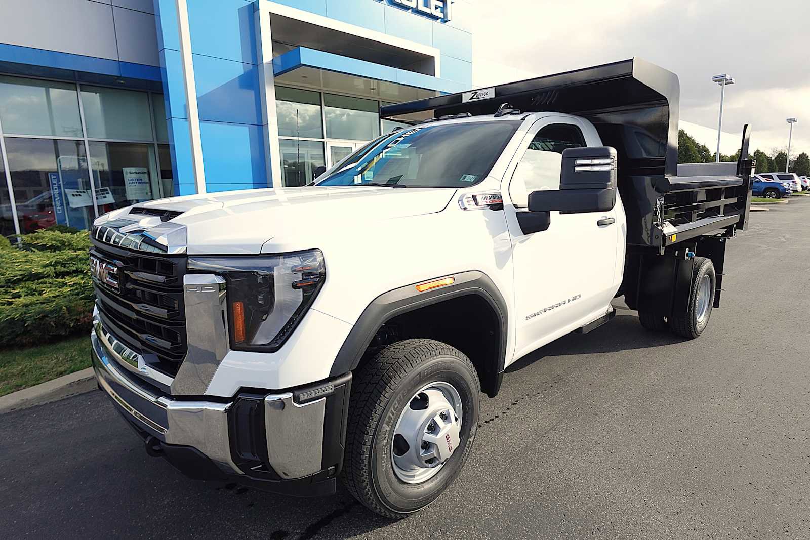 New 2026 GMC Sierra 3500 Pro w/ Convenience Package AWD/4WD image 3