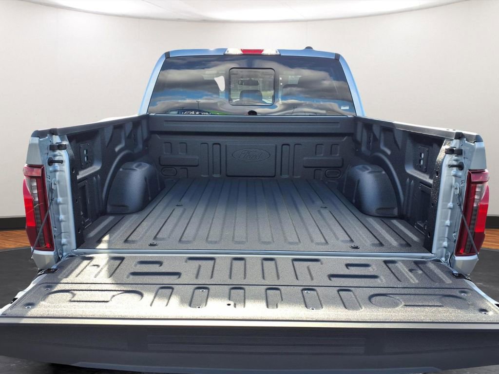 New 2026 Ford F150 XLT w/ Equipment Group 302A MID AWD/4WD image 21