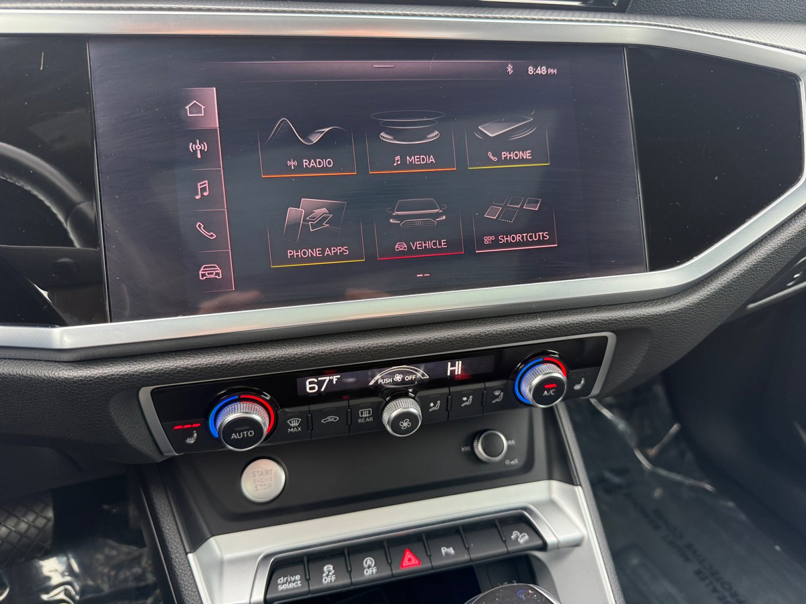 Used 2020 Audi Q3 2.0T Premium Plus w/ Premium Plus Package image 12