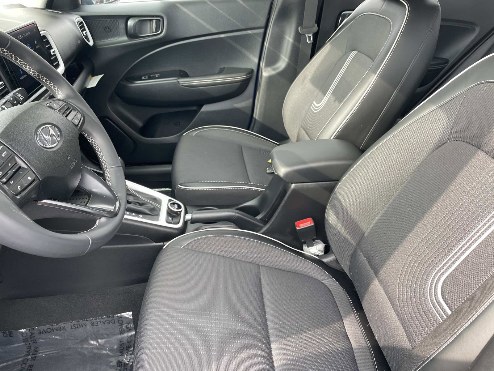 Certified 2023 Hyundai Venue Limited image 20