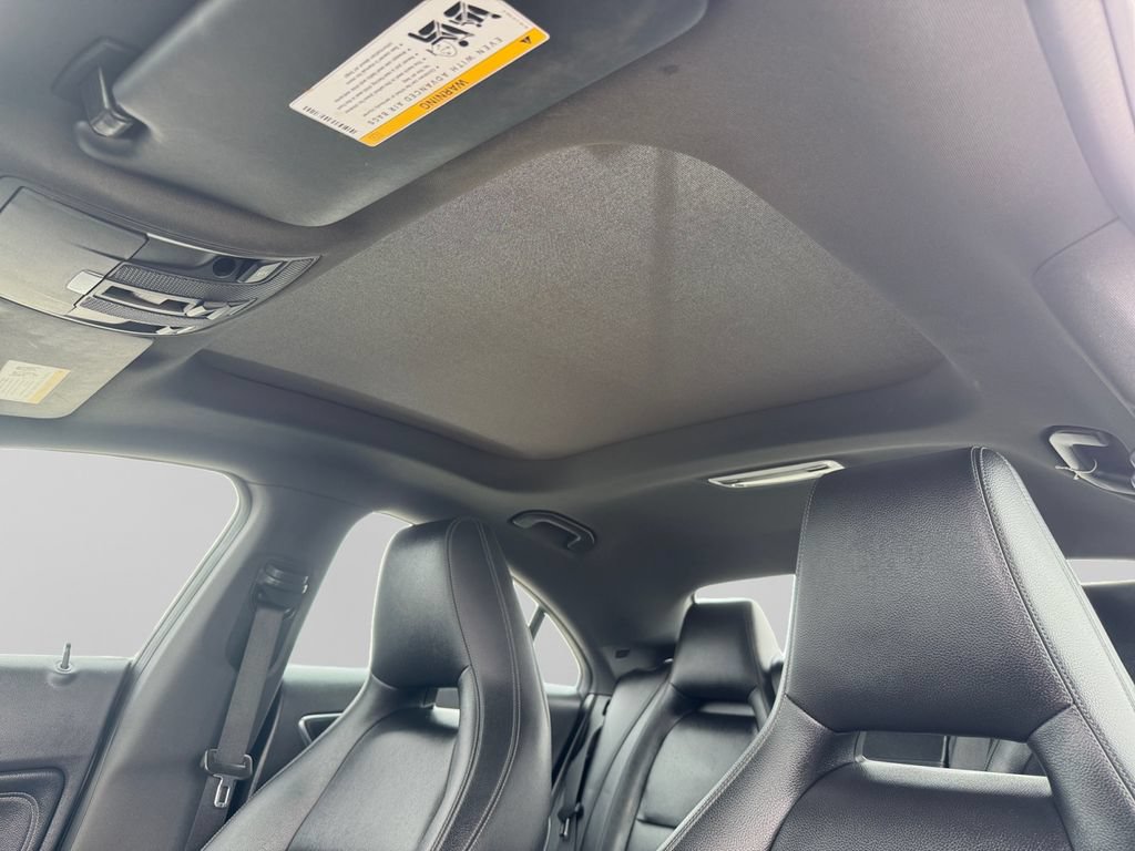 Used 2019 Mercedes-Benz CLA 250 image 17