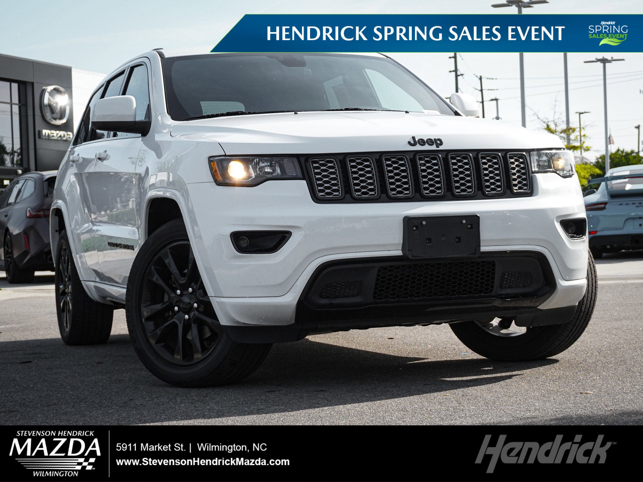 Used 2019 Jeep Grand Cherokee Altitude AWD/4WD image 1