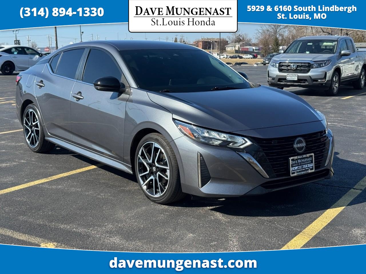 Used 2024 Nissan Sentra SR FWD image 1