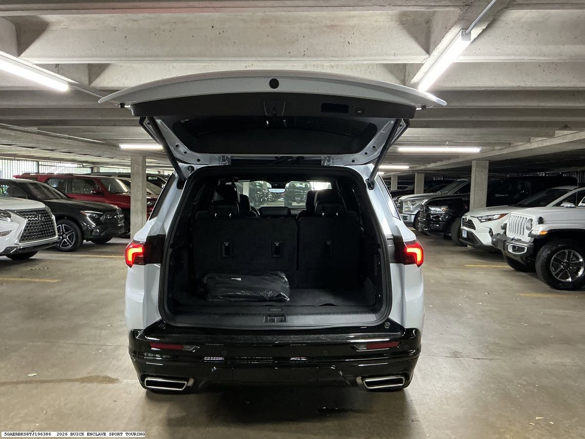 Used 2026 Buick Enclave Sport Touring w/ Power Package FWD image 12