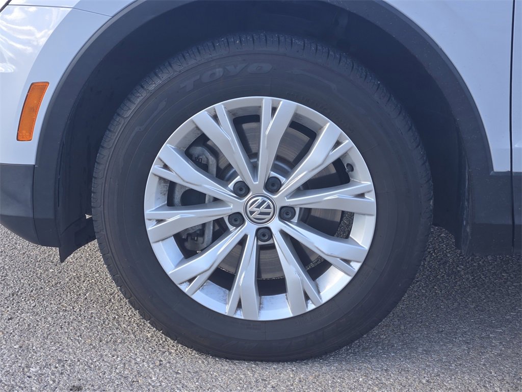 Used 2019 Volkswagen Tiguan SE image 13