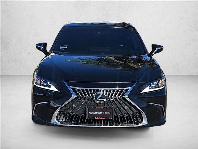 Used 2025 Lexus ES 350 w/ Premium Package FWD image 2