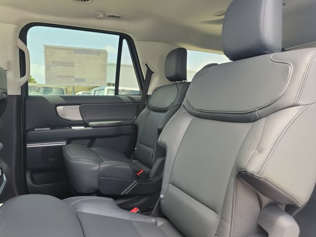 New 2027 Ford Expedition Active RWD image 14
