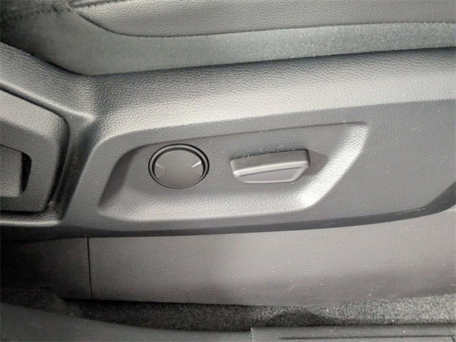 Used 2019 Ford Ranger Lariat w/ Equipment Group 501A Mid image 38