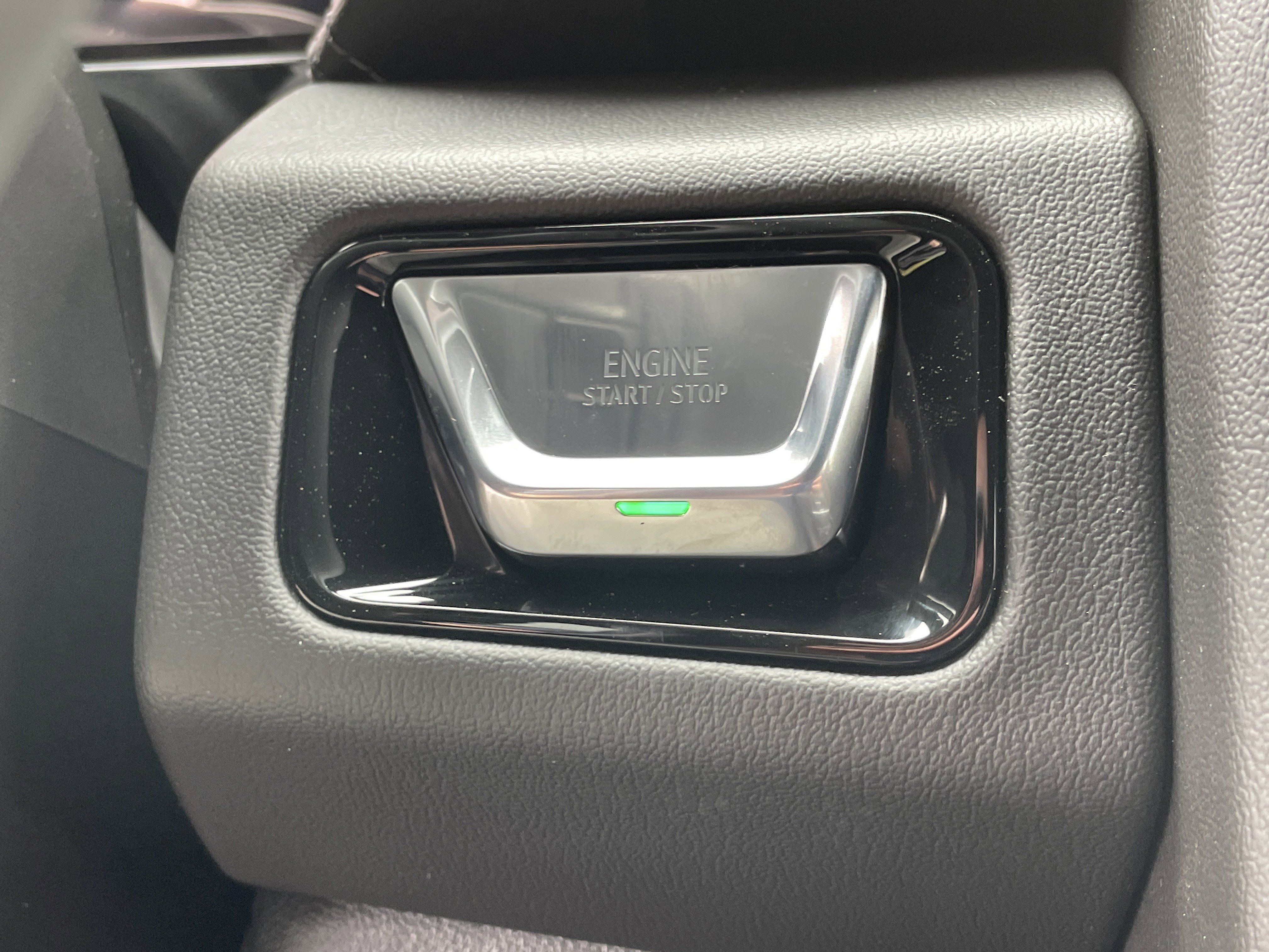 New 2026 GMC Yukon XL Denali image 27