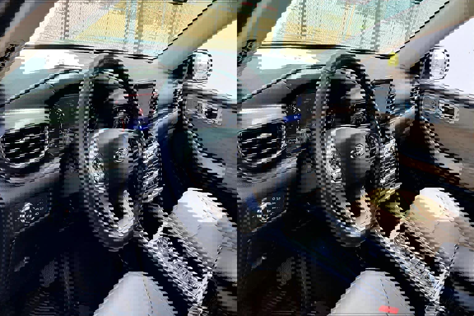 Used 2021 Ford Explorer Limited image 15