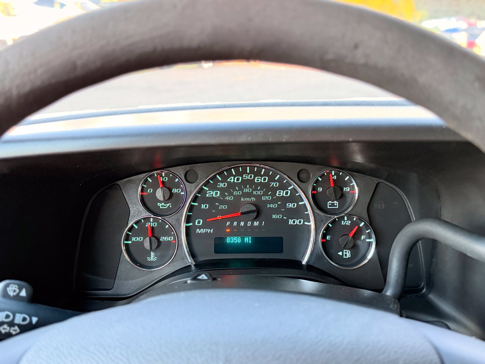 Used 2015 Chevrolet Express 2500 RWD image 26