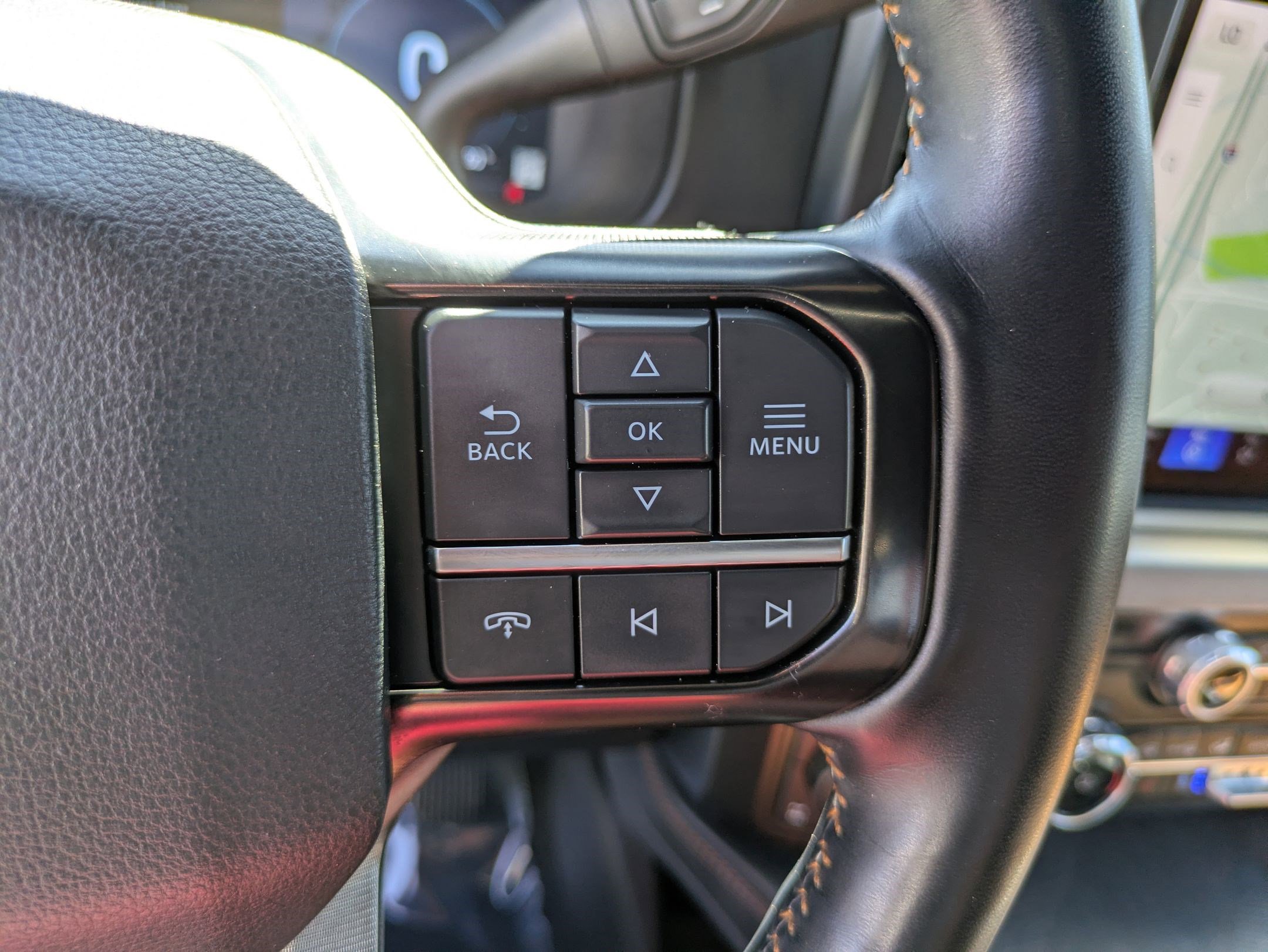 Used 2023 Ford F250 Platinum w/ FX4 Off-Road Package image 20