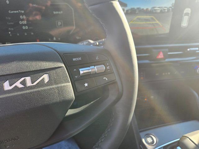 New 2026 Kia Sportage SX FWD image 17