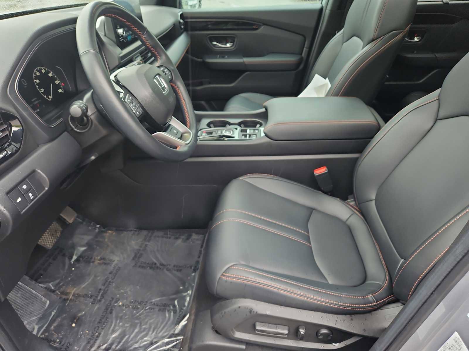 Certified 2025 Honda Pilot TrailSport image 17