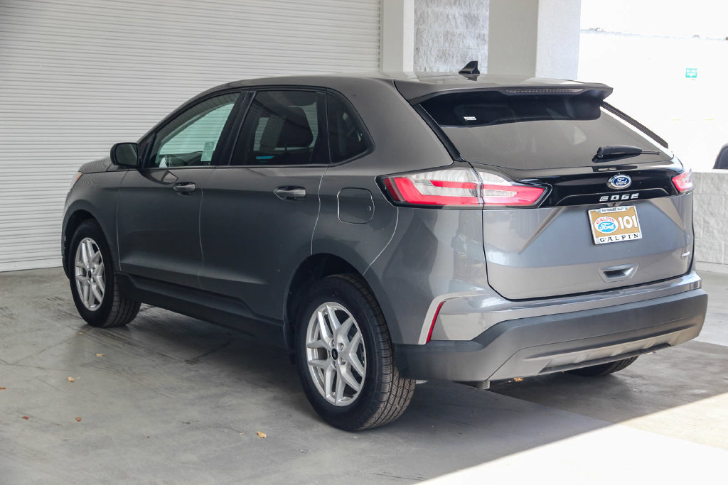 New 2024 Ford Edge SE AWD/4WD image 6