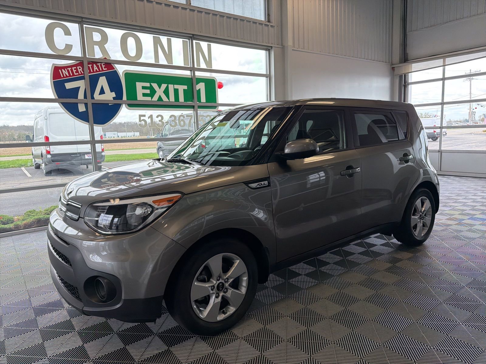 Used 2019 Kia Soul FWD image 3