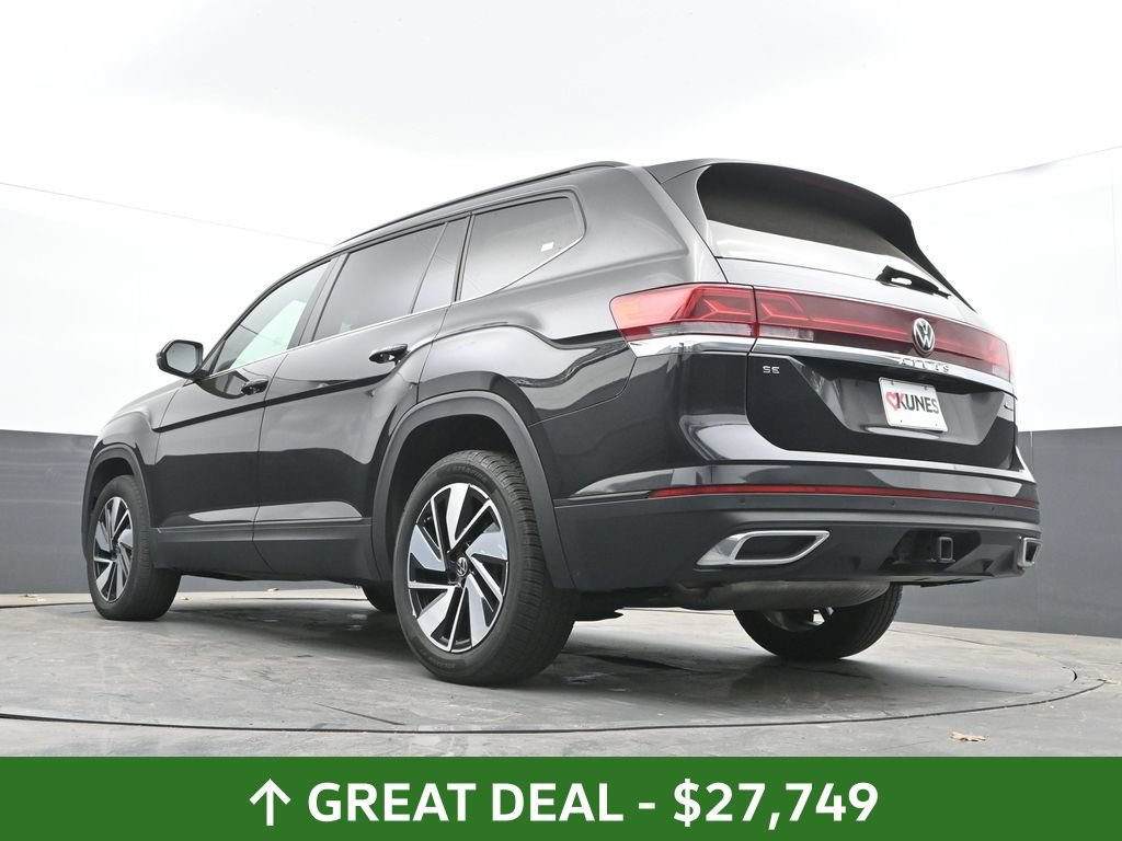 Used 2024 Volkswagen Atlas SE AWD/4WD image 55