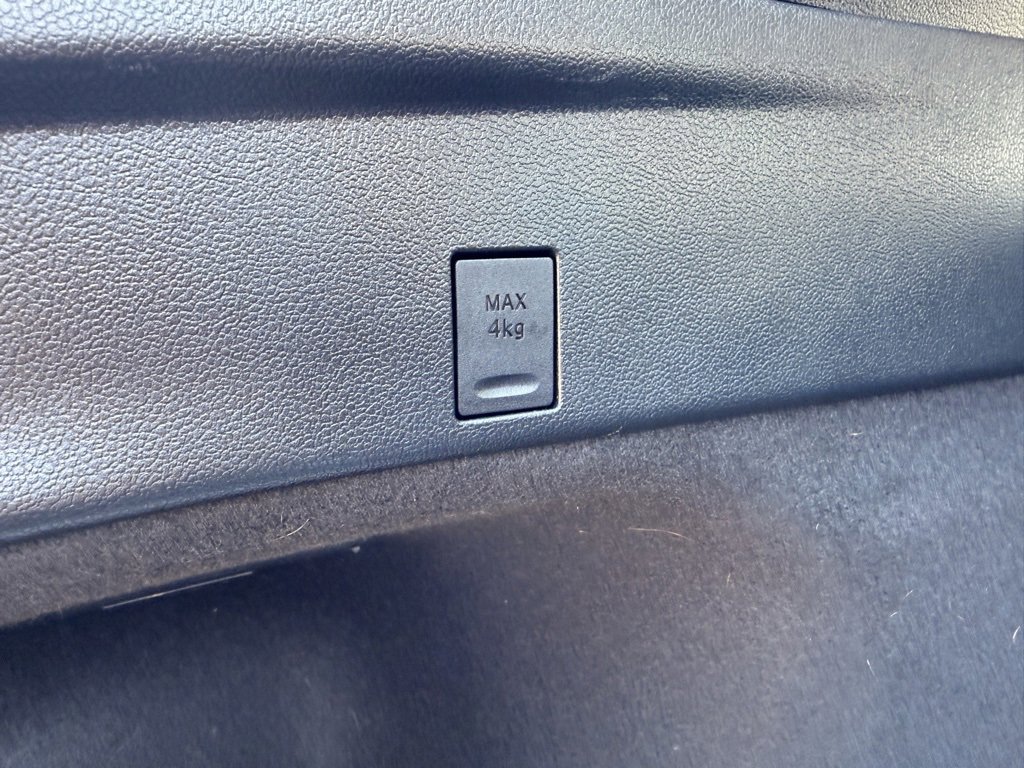 Used 2018 Toyota Prius Prime Premium image 53