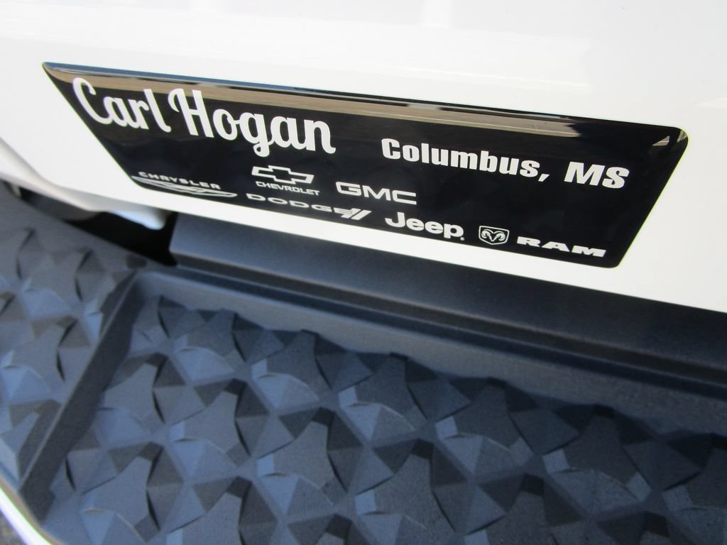 Used 2023 GMC Canyon Elevation w/ Elevation Premium Package AWD/4WD image 14