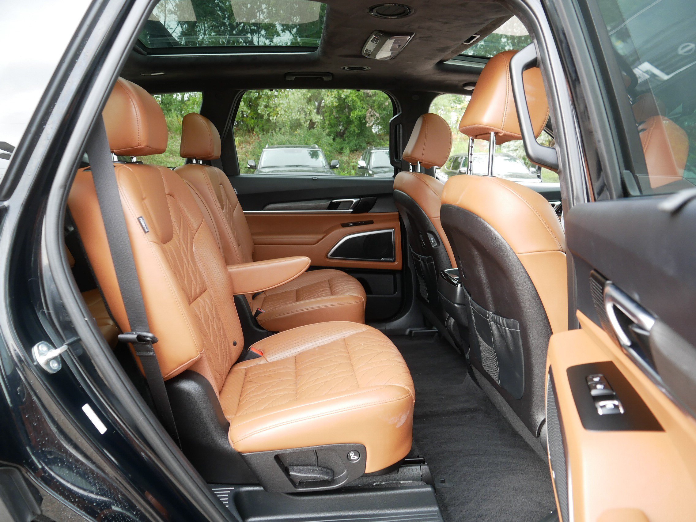 Certified 2025 Kia Telluride SX Prestige X-Line AWD/4WD image 37