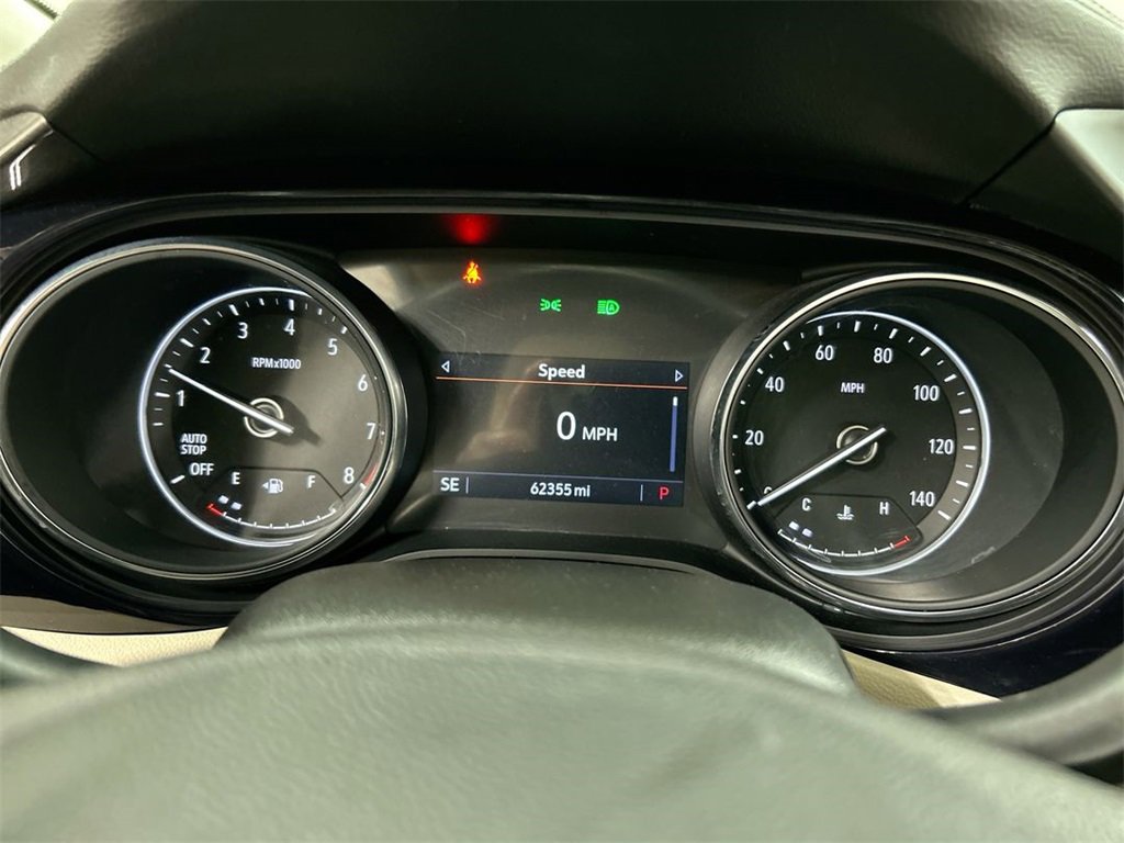 Used 2021 Buick Encore GX Preferred w/ Cold Weather Comfort Package image 13