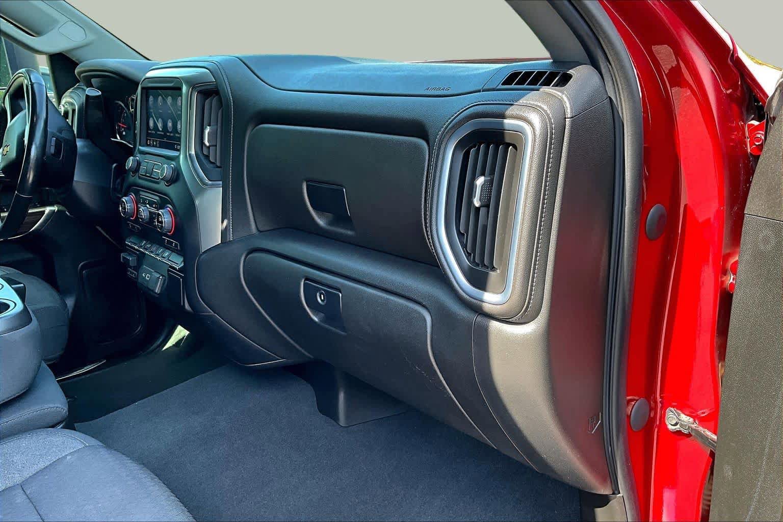 Used 2022 Chevrolet Silverado 3500 LT w/ Convenience Package AWD/4WD image 18