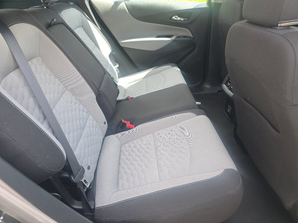 Used 2019 Chevrolet Equinox LS FWD image 17