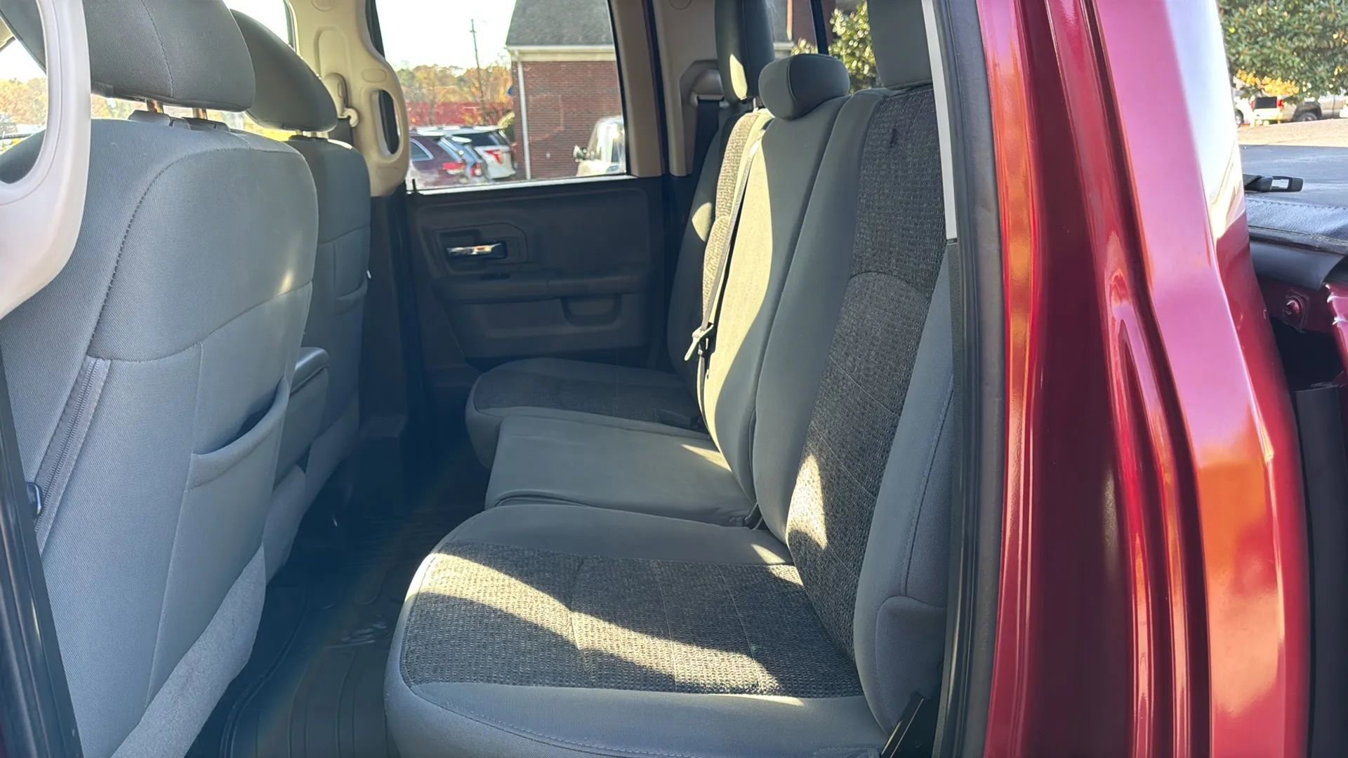 Used 2015 RAM 1500 Big Horn image 12