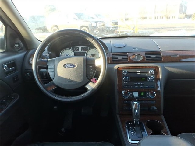 Used 2009 Ford Taurus Limited image 11