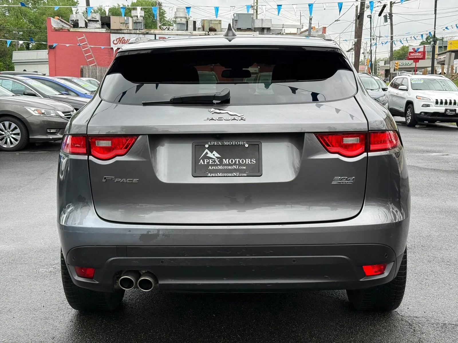 Used 2018 Jaguar F-PACE Premium AWD/4WD image 9