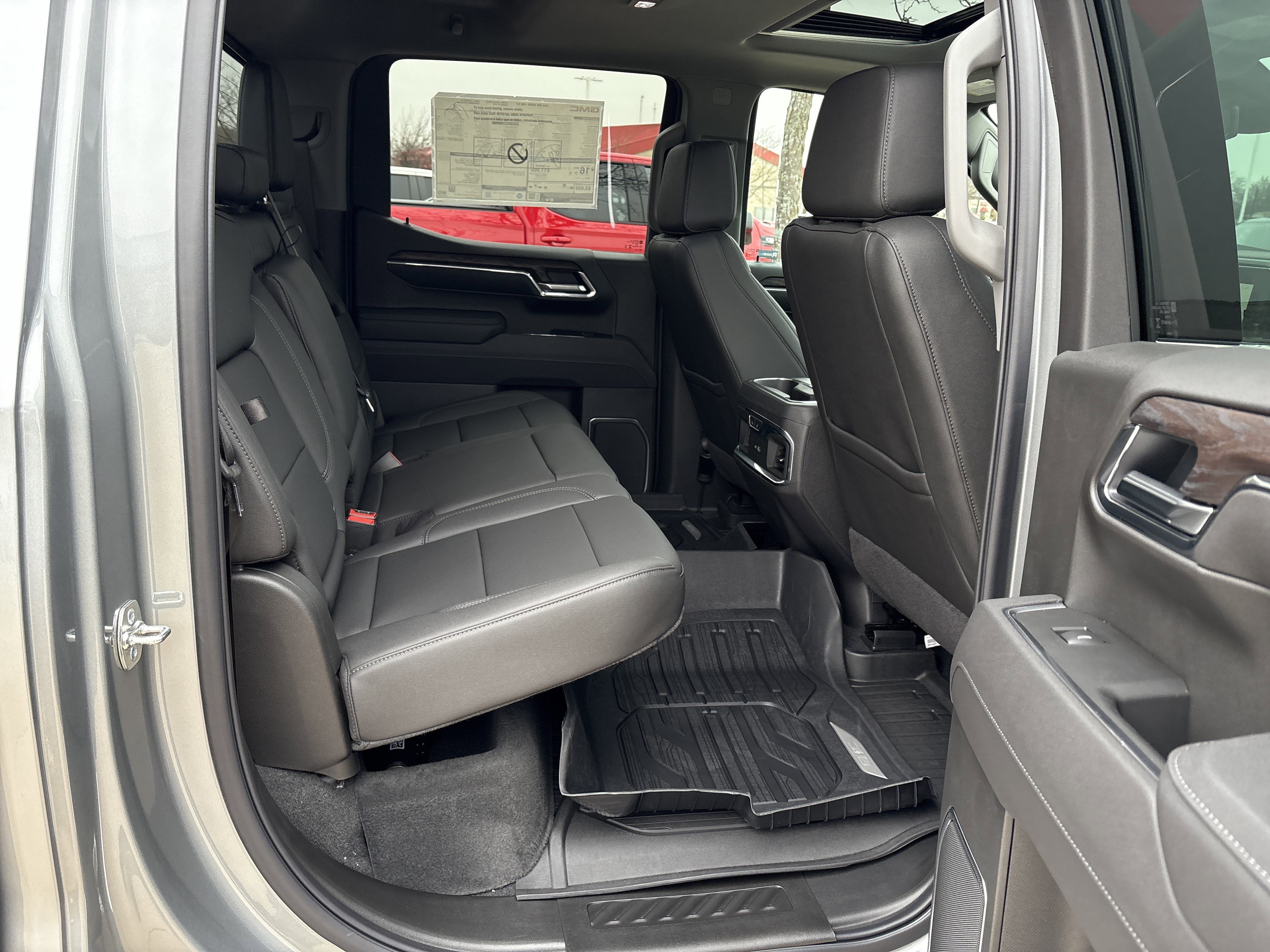 New 2026 GMC Sierra 1500 SLT w/ SLT Premium Plus Package image 20