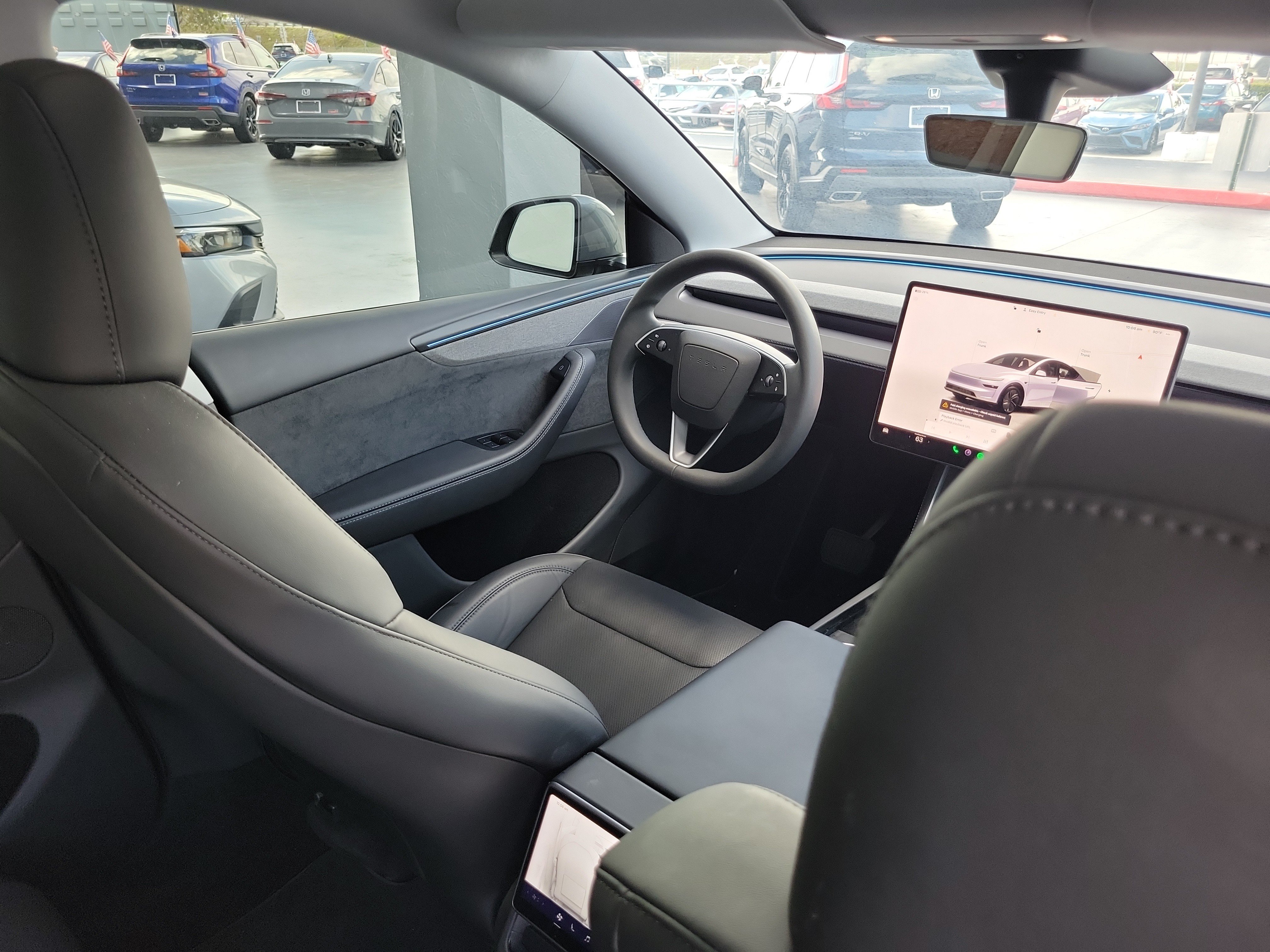 Used 2026 Tesla Model Y AWD image 13