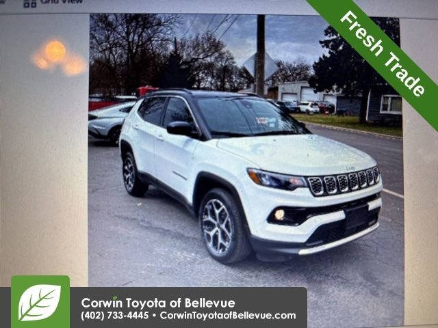 Used 2025 Jeep Compass Limited image 5