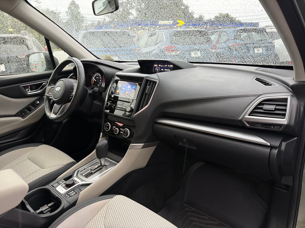 Used 2020 Subaru Forester Premium AWD/4WD image 38