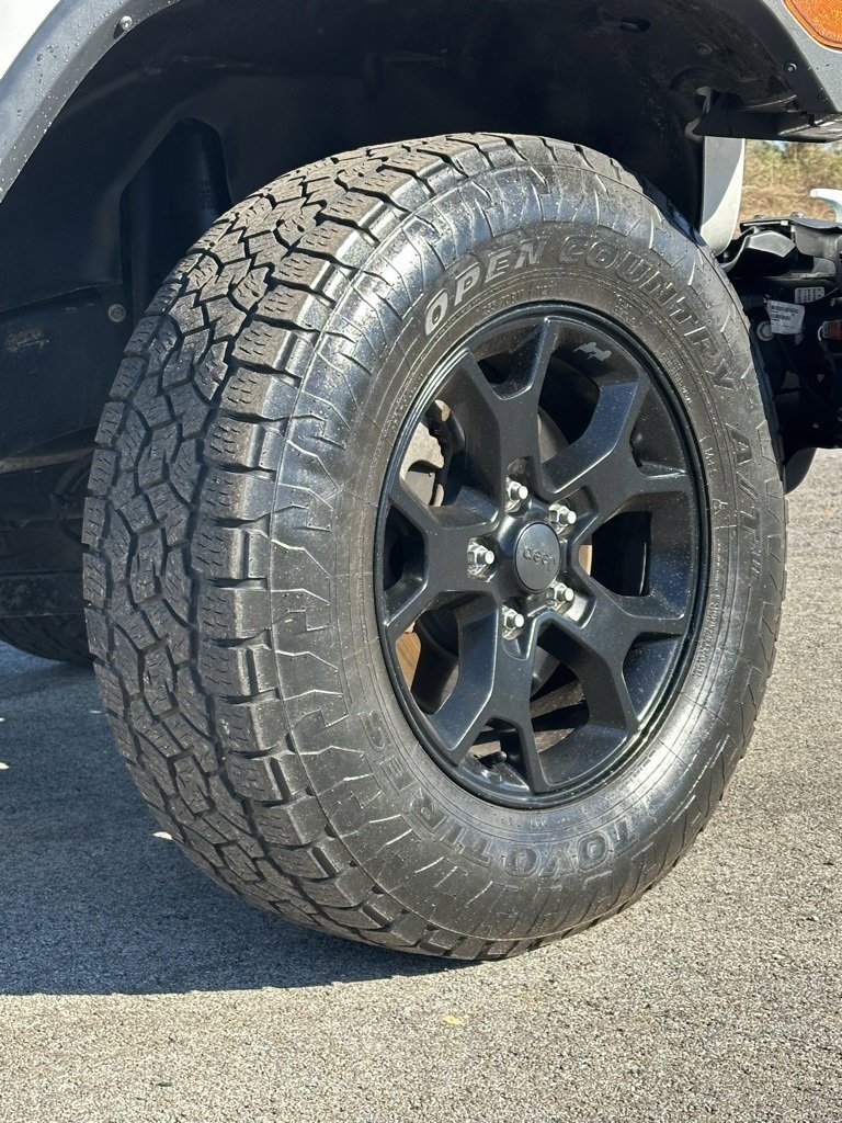 Used 2019 Jeep Wrangler Unlimited Sahara w/ Quick Order Package 24M Moab image 13