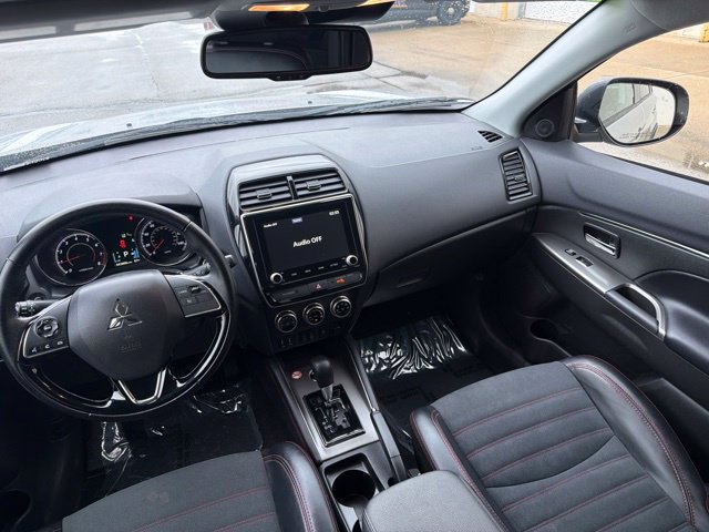Used 2024 Mitsubishi Outlander Sport SE AWD/4WD image 19