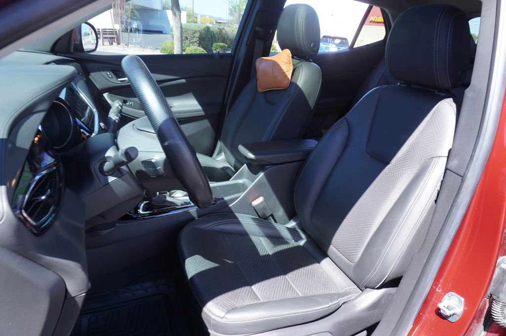 Certified 2023 Buick Encore GX Essence w/ Experience Buick Package image 9