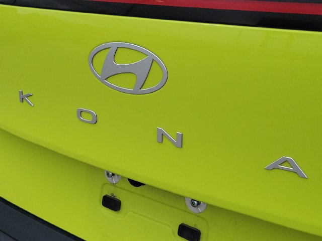 Used 2025 Hyundai Kona SEL FWD image 8