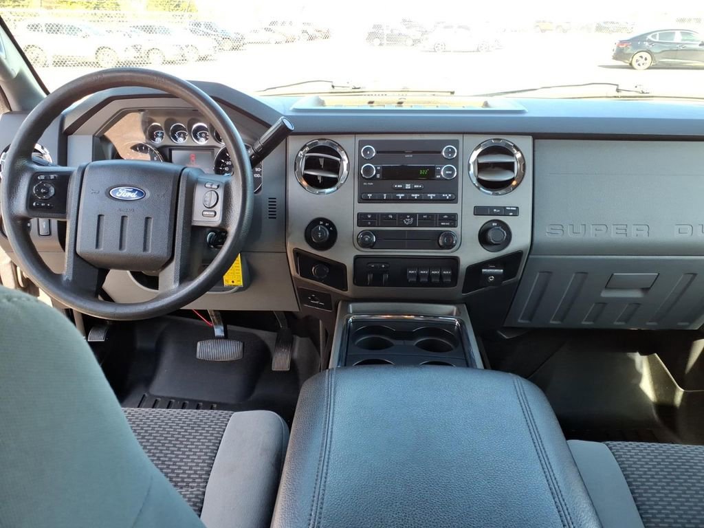 Used 2012 Ford F250 XLT w/ XLT Premium Pkg image 7