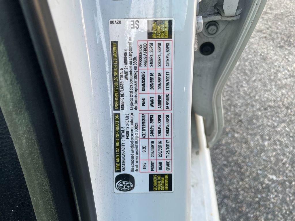 Used 2023 Toyota Corolla LE FWD image 30