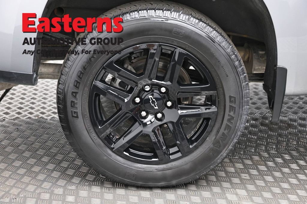 Used 2024 Chevrolet Silverado 1500 Custom AWD/4WD image 30