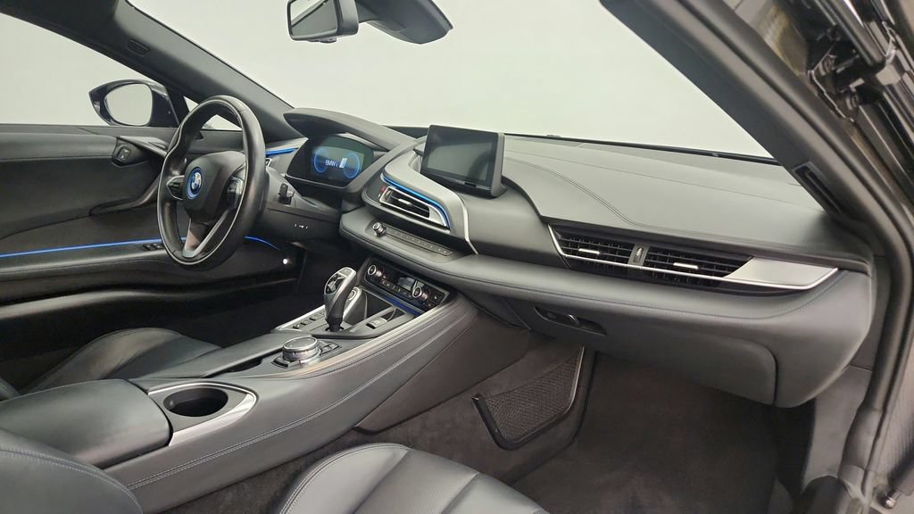 Used 2016 BMW i8 AWD/4WD image 20