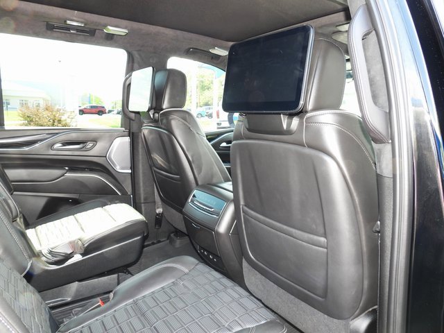 Used 2023 Cadillac Escalade V w/ LPO, Floor Liner Package image 82
