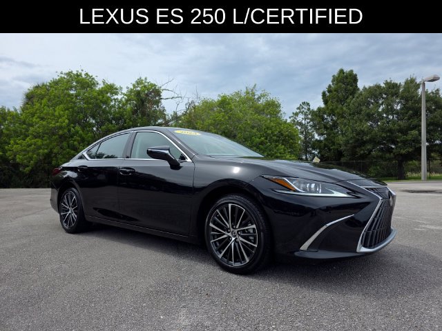 Used 2024 Lexus ES 250 w/ Premium Package